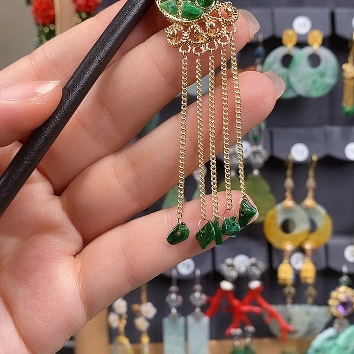 翡翠未镶嵌耳饰翡翠