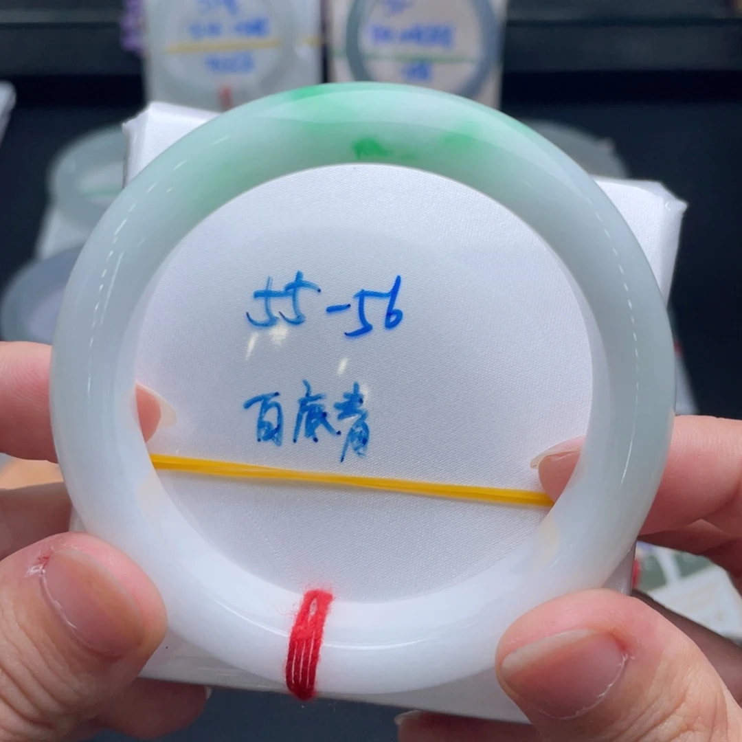 翡翠未镶嵌手镯翡翠手镯