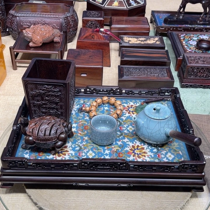 紫檀木类成套家具