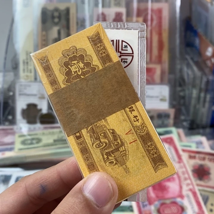 18K黄金卡车一分51冠一刀