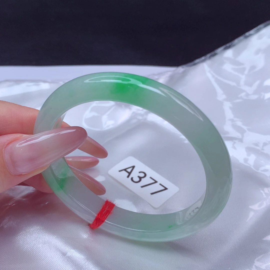 未镶嵌手镯翡翠手镯55贵妃