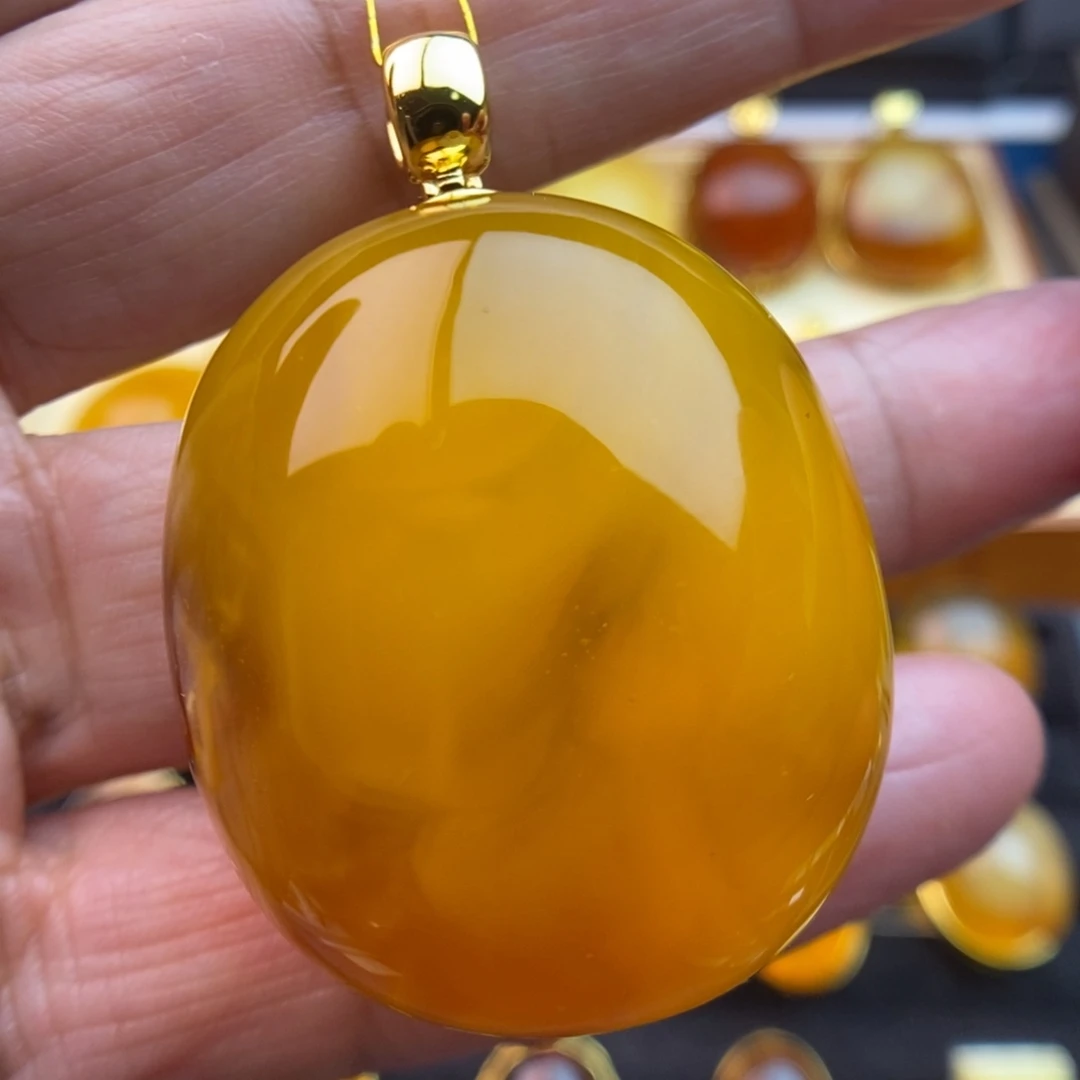 琥珀颈饰银S925镀金镶嵌