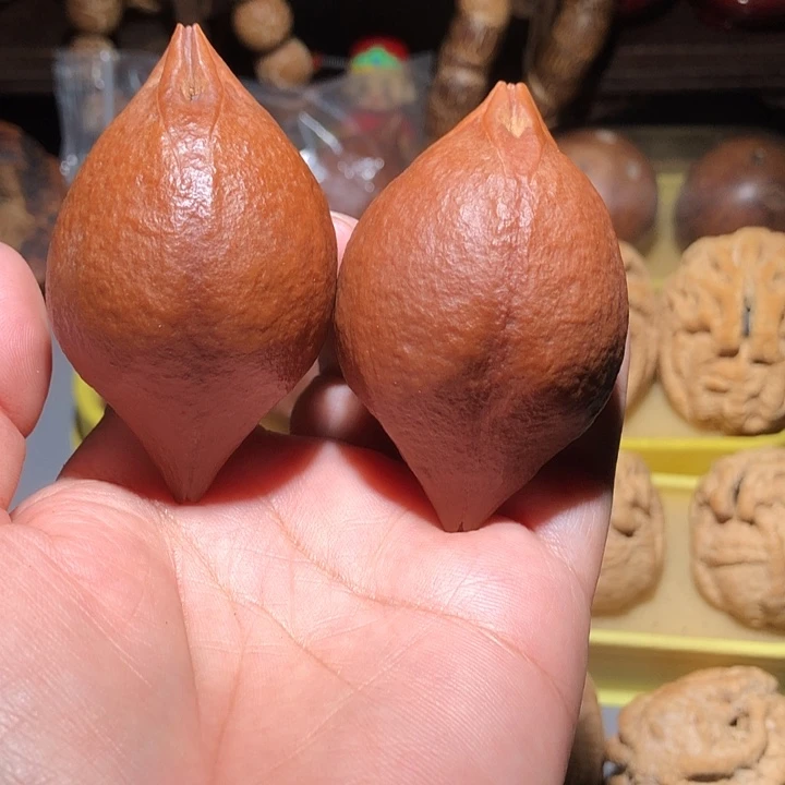 吊坠橄榄核红油霸王枪橄榄
