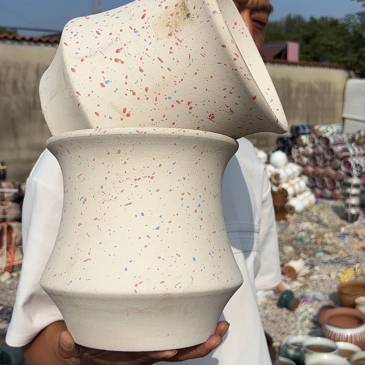 小蛮腰瑕疵两个口径20高度20