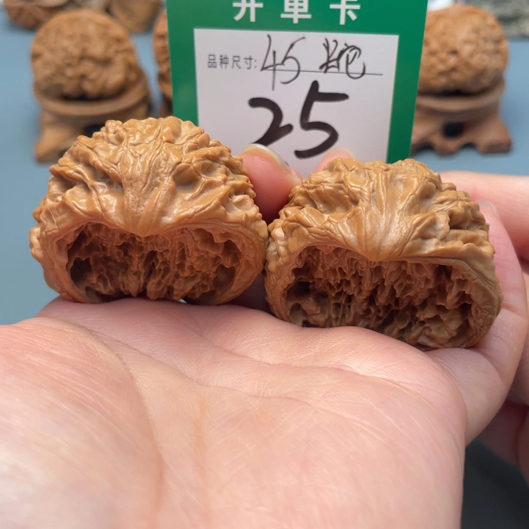 吊坠桃核文玩核桃