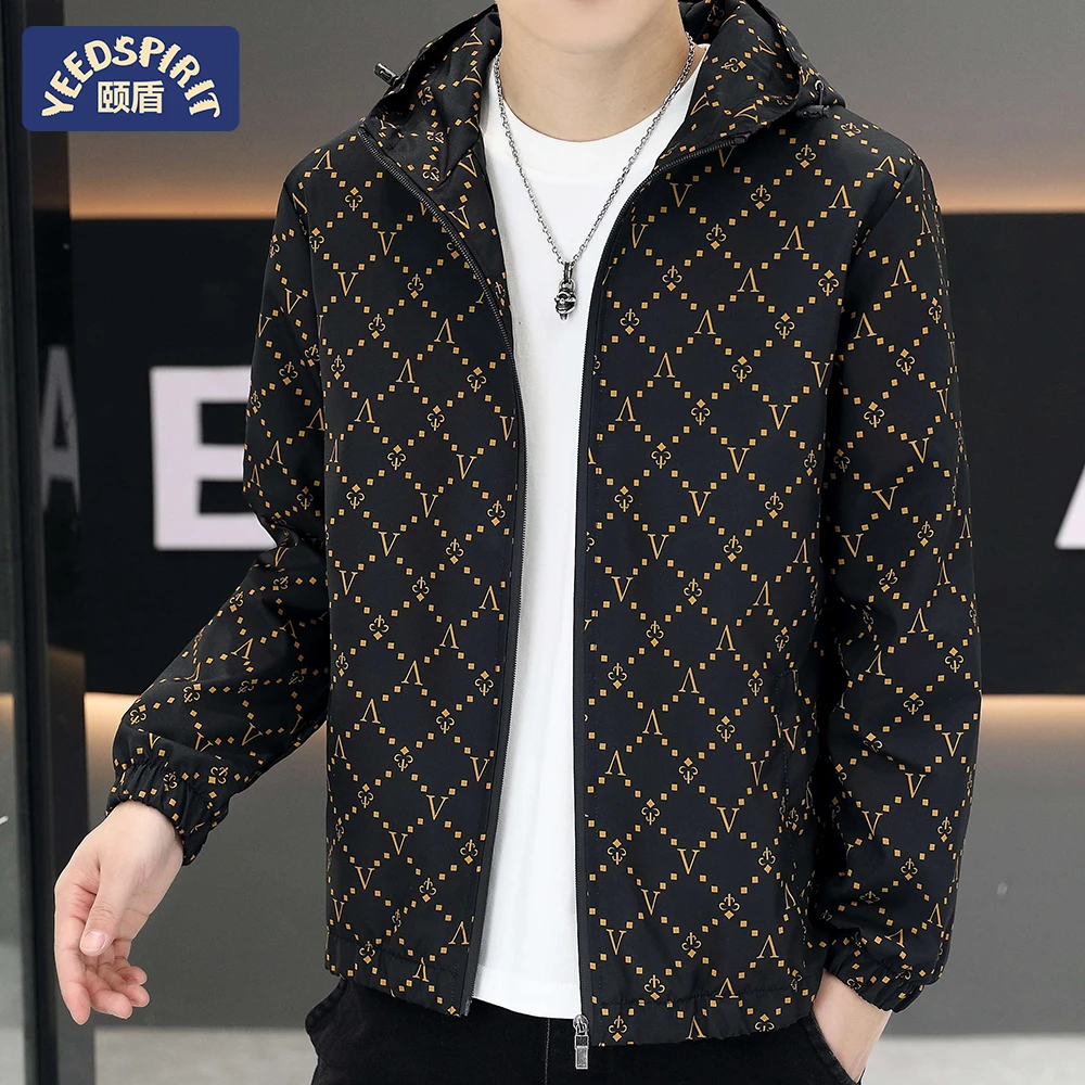 颐盾2025春秋新款男士薄款外套连帽夹克时尚休闲印花运动潮流上衣