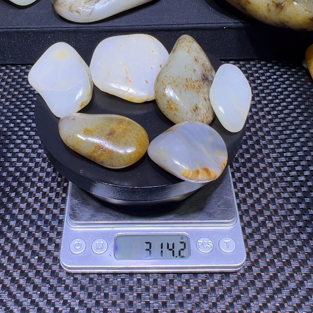 和田玉（子料）未镶嵌吊坠(不含链)314