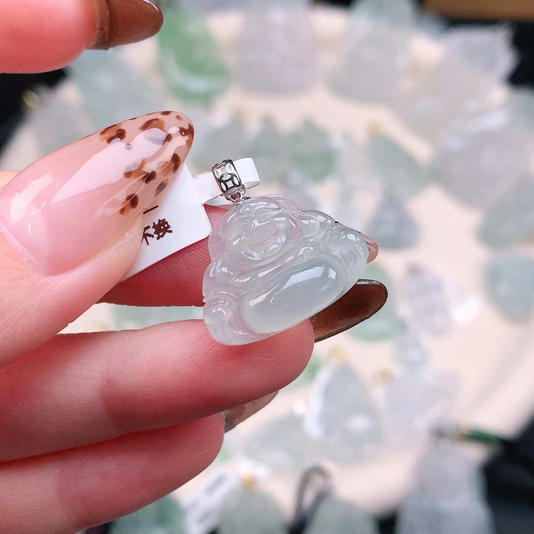 翡翠颈饰18K金镶嵌冰佛20.2、15、20.3、5