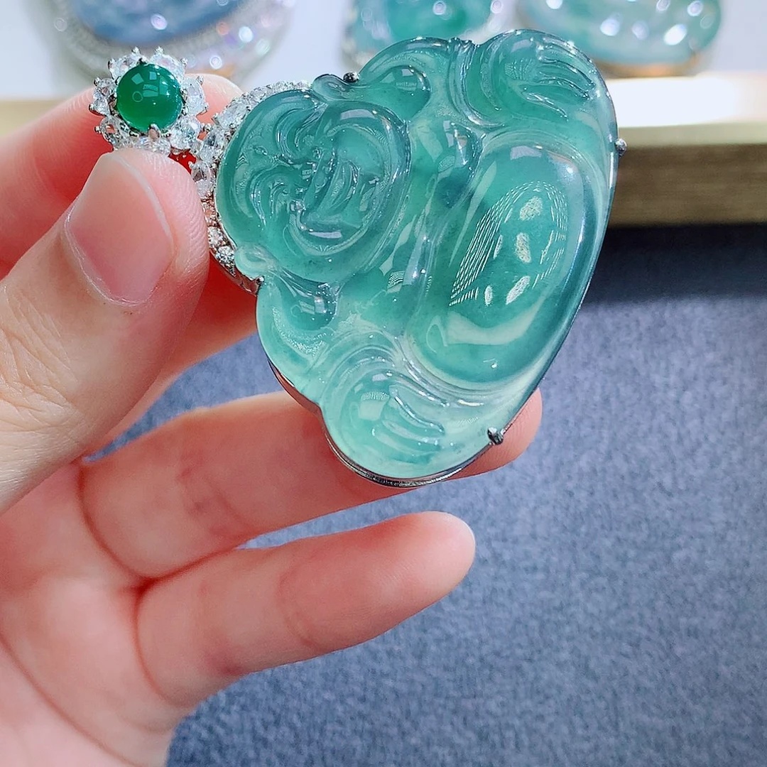 颈饰未镶嵌翡翠翡翠
