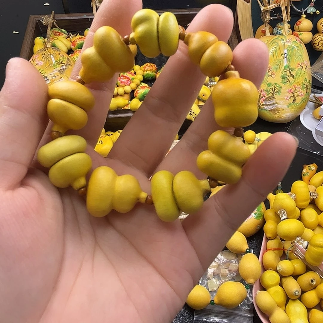 岁****木质铁合金因为九颗爱你啊