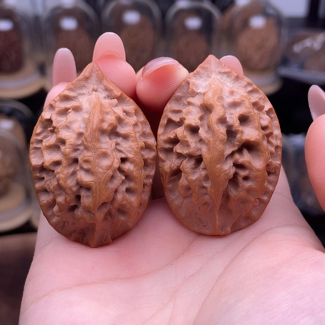 吊坠文玩核桃绝版龙骨