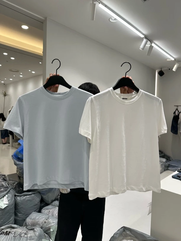 纯色短袖青年圆领常规款免烫T恤R