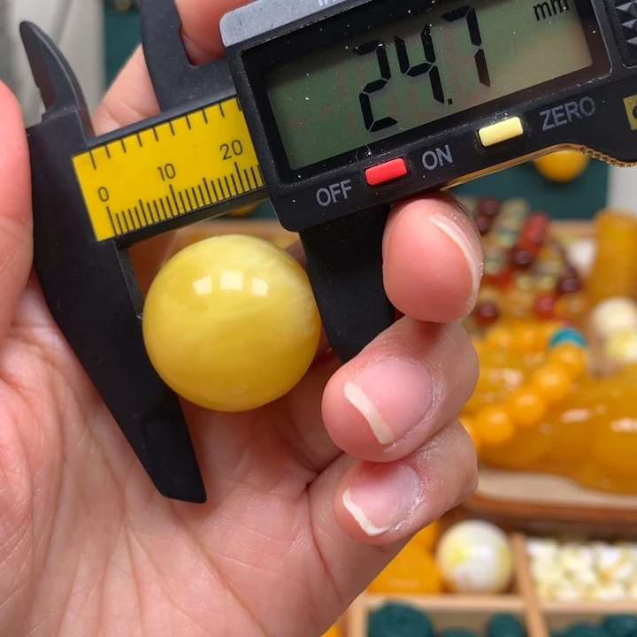 非金属仿琥珀饰品236