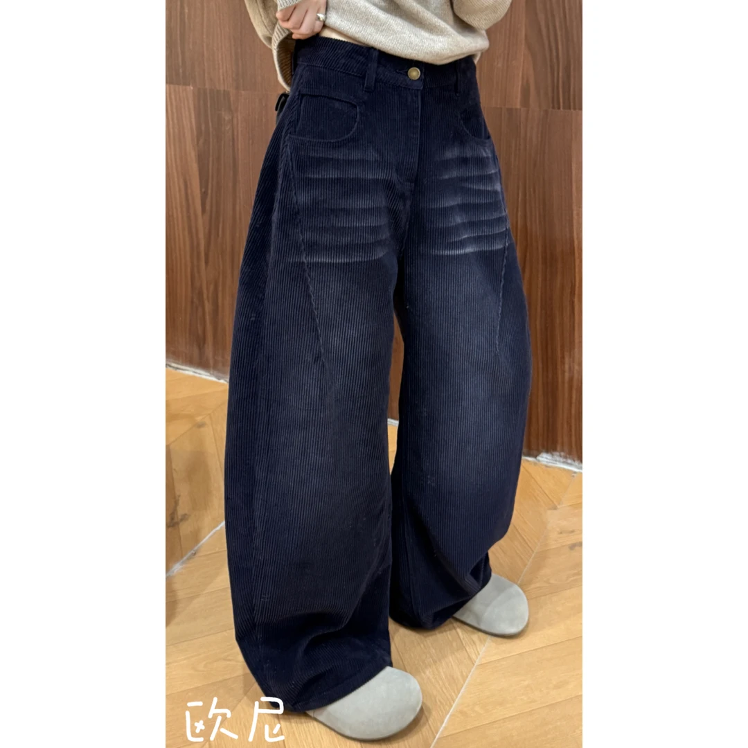 欧尼私服 2025秋季新品极简百搭立体剪裁灯芯绒弯刀裤 2509C6267