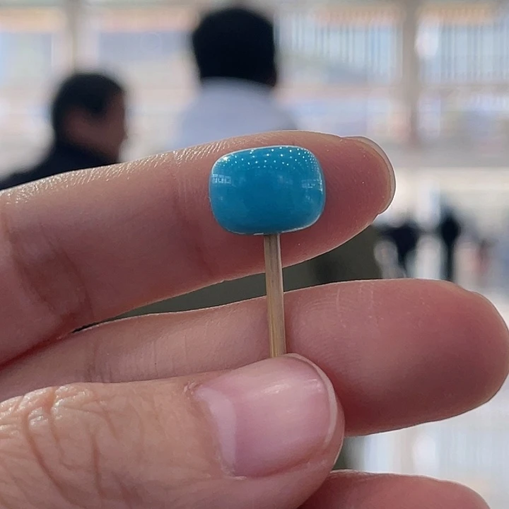 绿松石未镶嵌珠宝奇石11