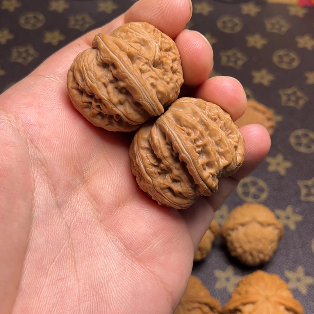 把件文玩核桃38.5全品元宝