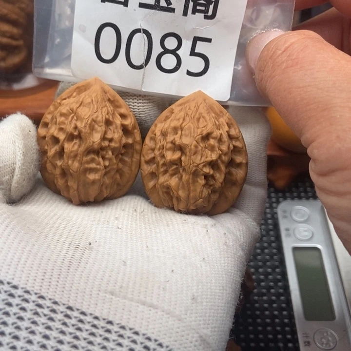 文玩核桃把件大红袍37