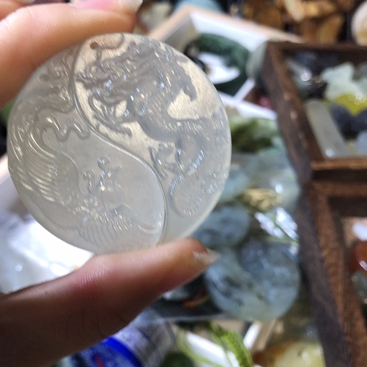 岫玉未镶嵌岫玉挂件