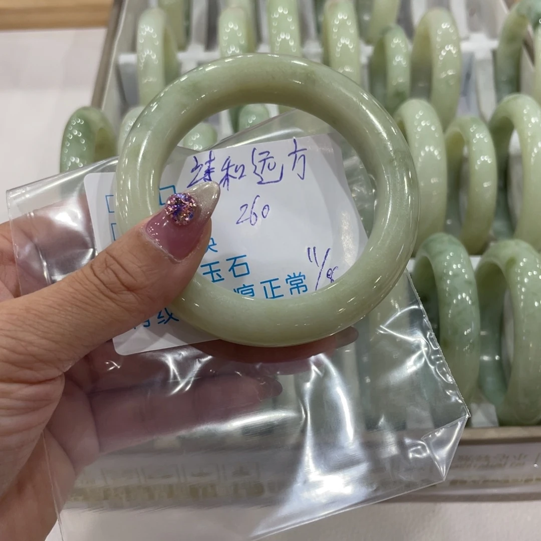 诗****蛇纹石玉未镶嵌手镯