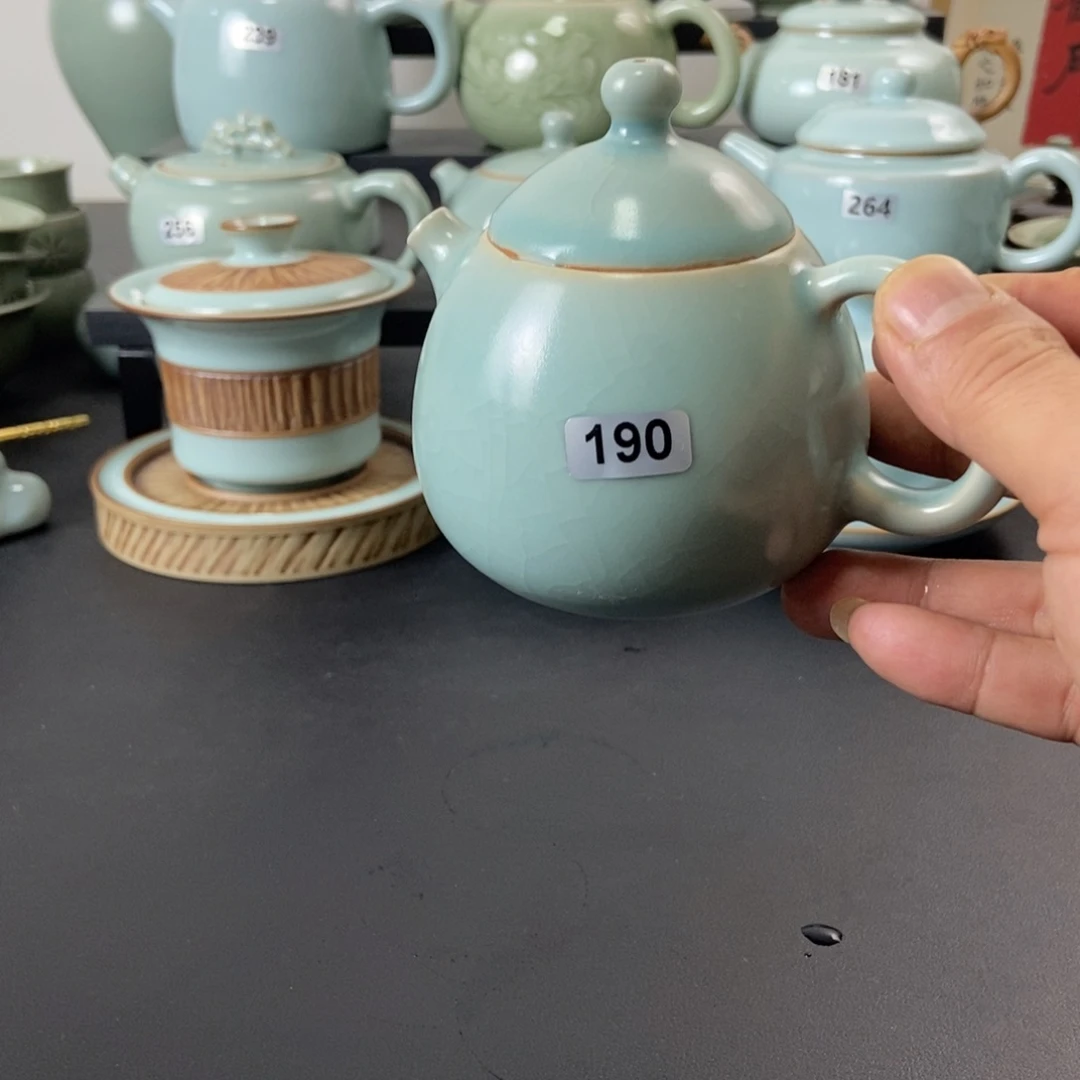 瑕品仿古釉手工龙蛋壶