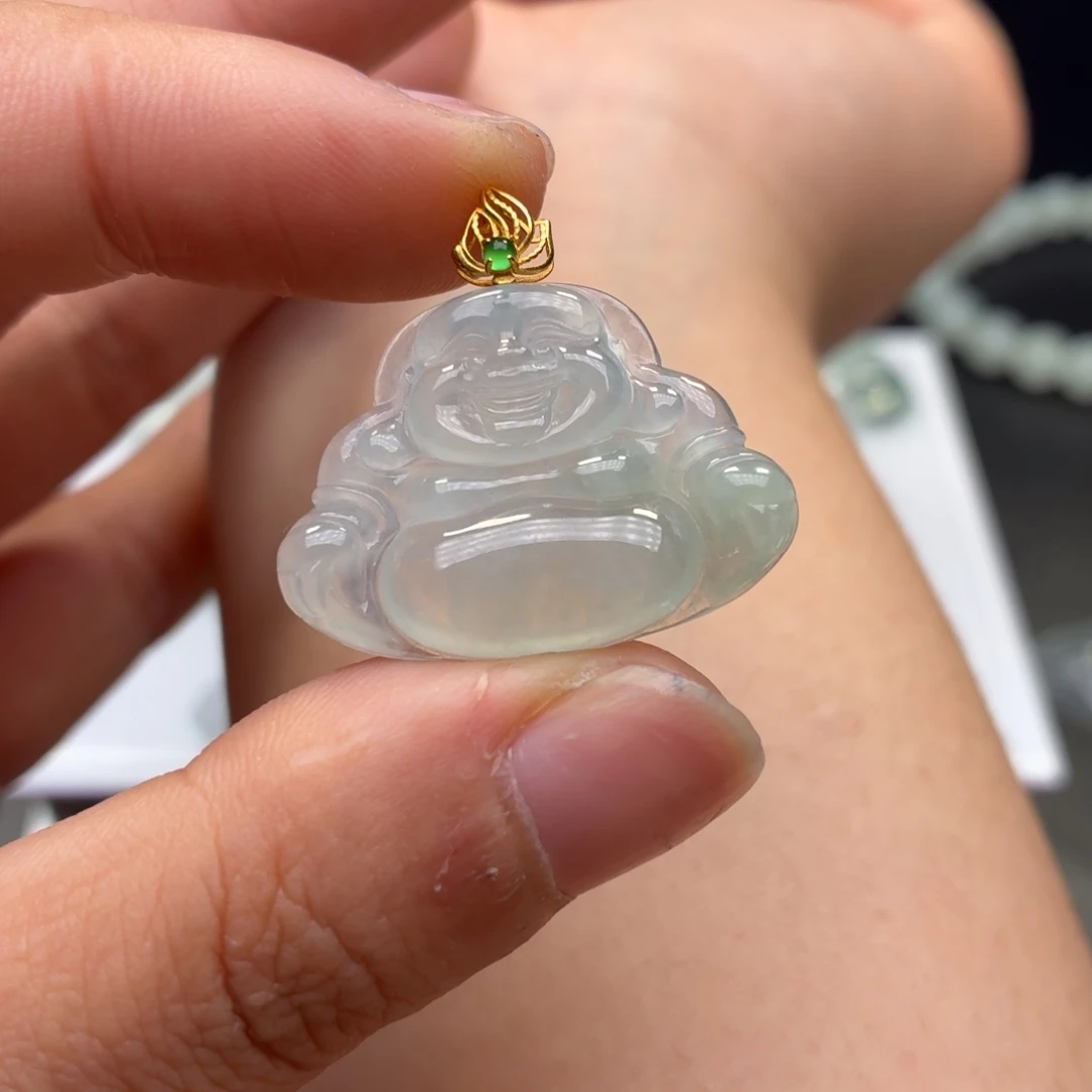 翡翠18K金镶嵌颈饰棉丝佛公