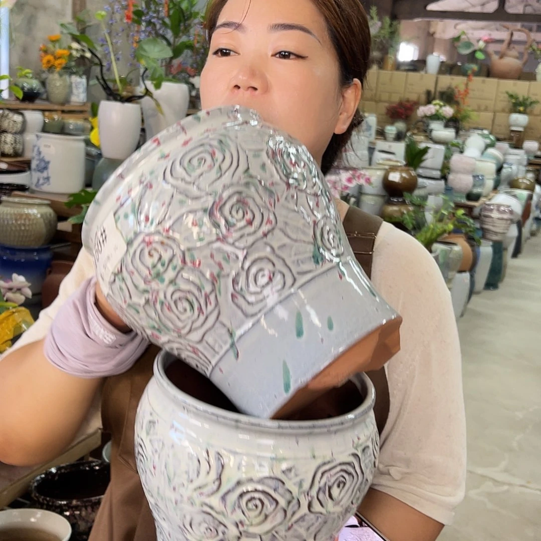 紫砂花盆高度22口径18厘米