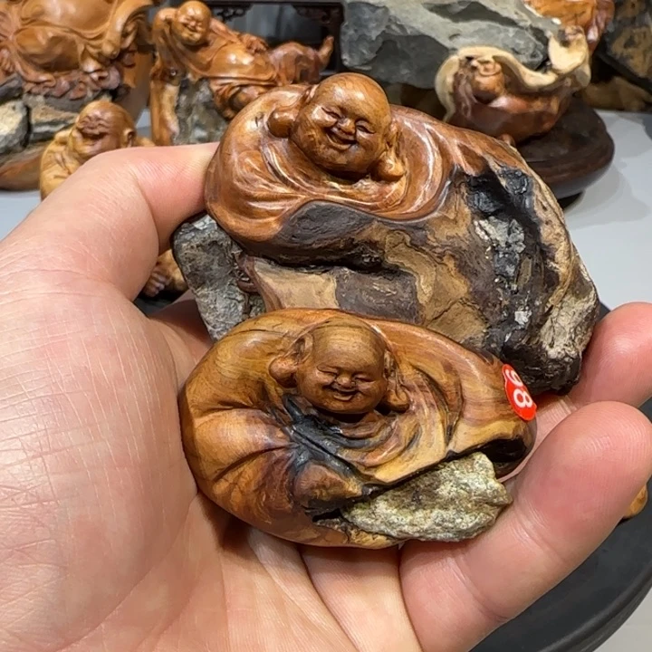 柏木（崖柏）猪*强精品文玩，喜欢可入