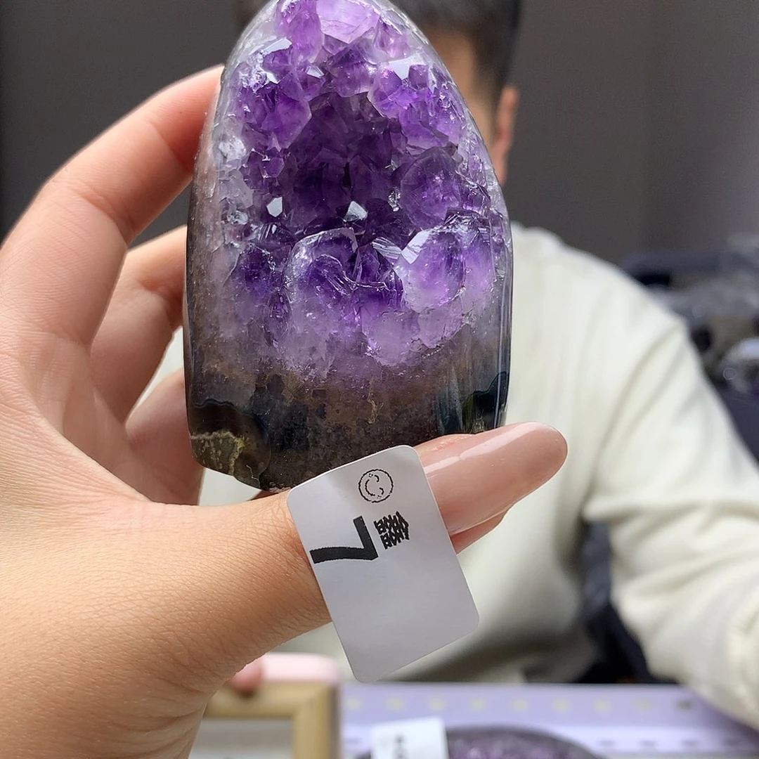 未镶嵌大型摆件（非配饰）水晶