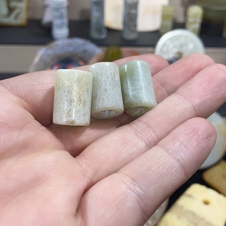 和田玉（糖玉）未镶嵌挂件