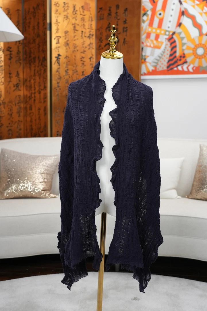 Ruby衣橱 | 深色羊绒披肩 QD032