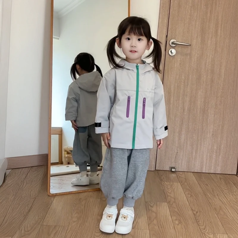 儿童套装2025新款小女孩春秋洋气连帽冲锋衣女童灰色运动裤两件套