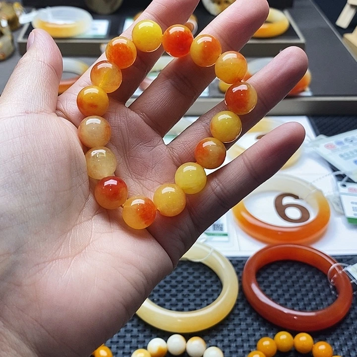 石英质玉（黄龙玉）未镶嵌手镯