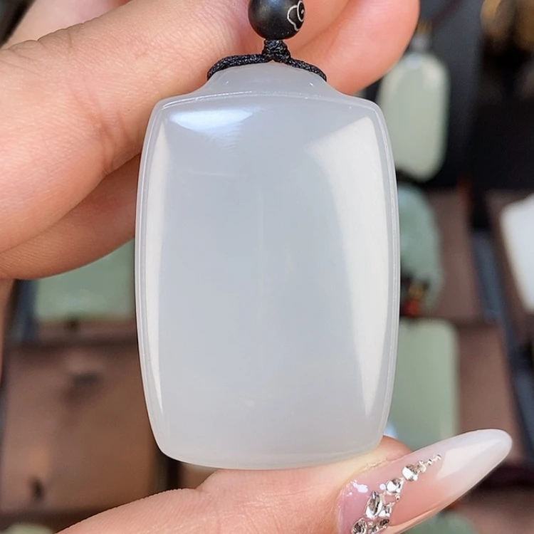 【闪购商品】和田玉未镶嵌颈饰