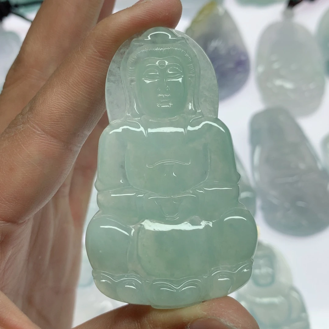 翡翠颈饰未镶嵌正装观音