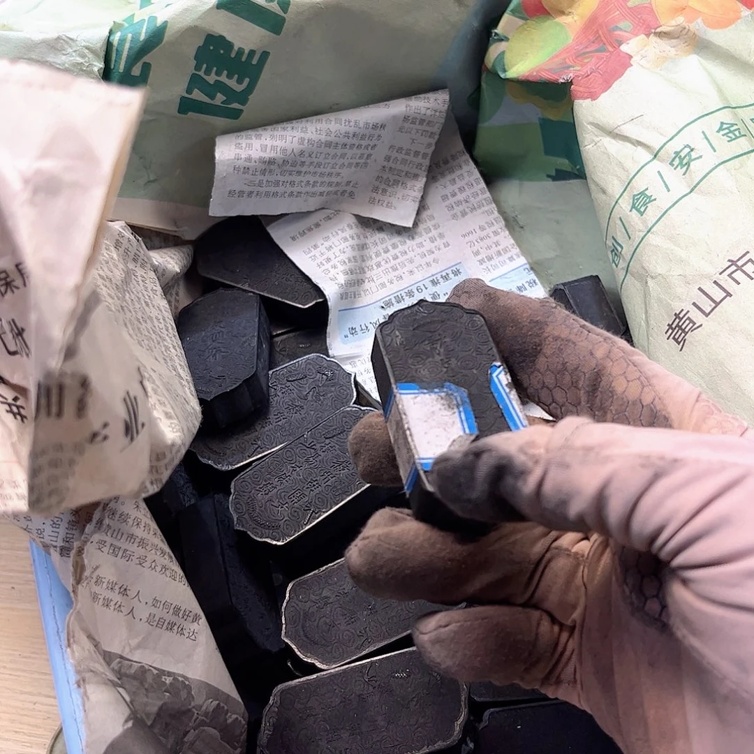 哈哈哈哈哈刚刚2个