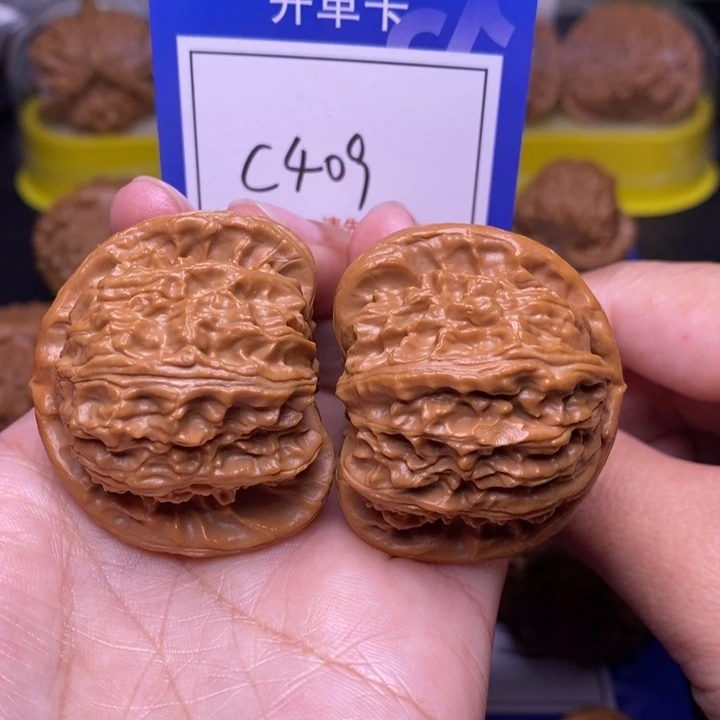 文玩核桃把件42白狮子c409