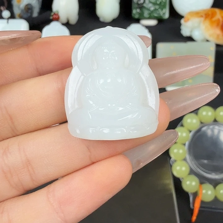 和田玉未镶嵌颈饰