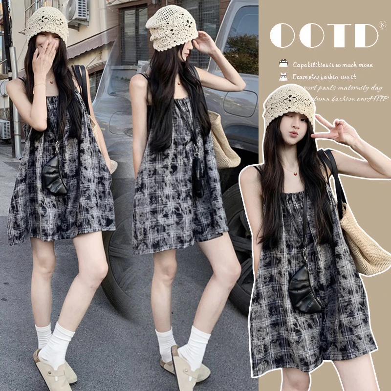 2025新款年夏装设计感晕染显瘦宽松背带裤+休闲短袖孕妇套装