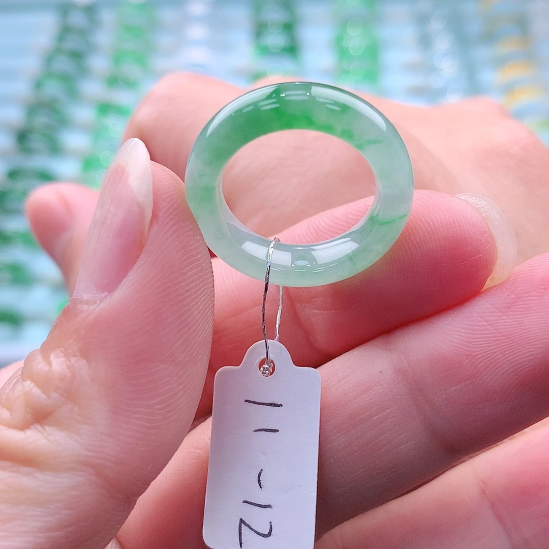 翡翠戒指未镶嵌A货缅甸翡翠