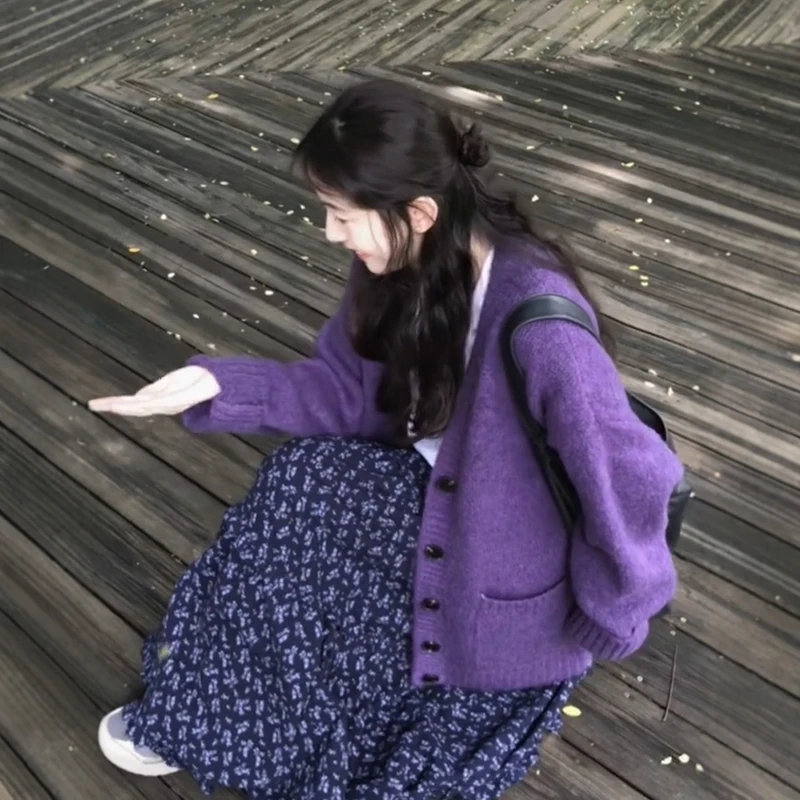 早秋韩系小香风氛围感穿搭温柔慵懒洋气宽松显瘦紫色毛衣开衫外套