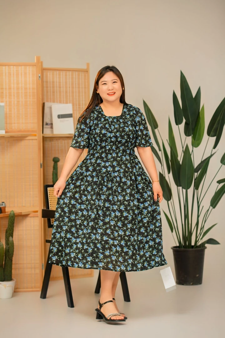 【学莉专属】2025夏新胖mm高腰松紧腰大码遮肉显瘦碎花连衣裙039