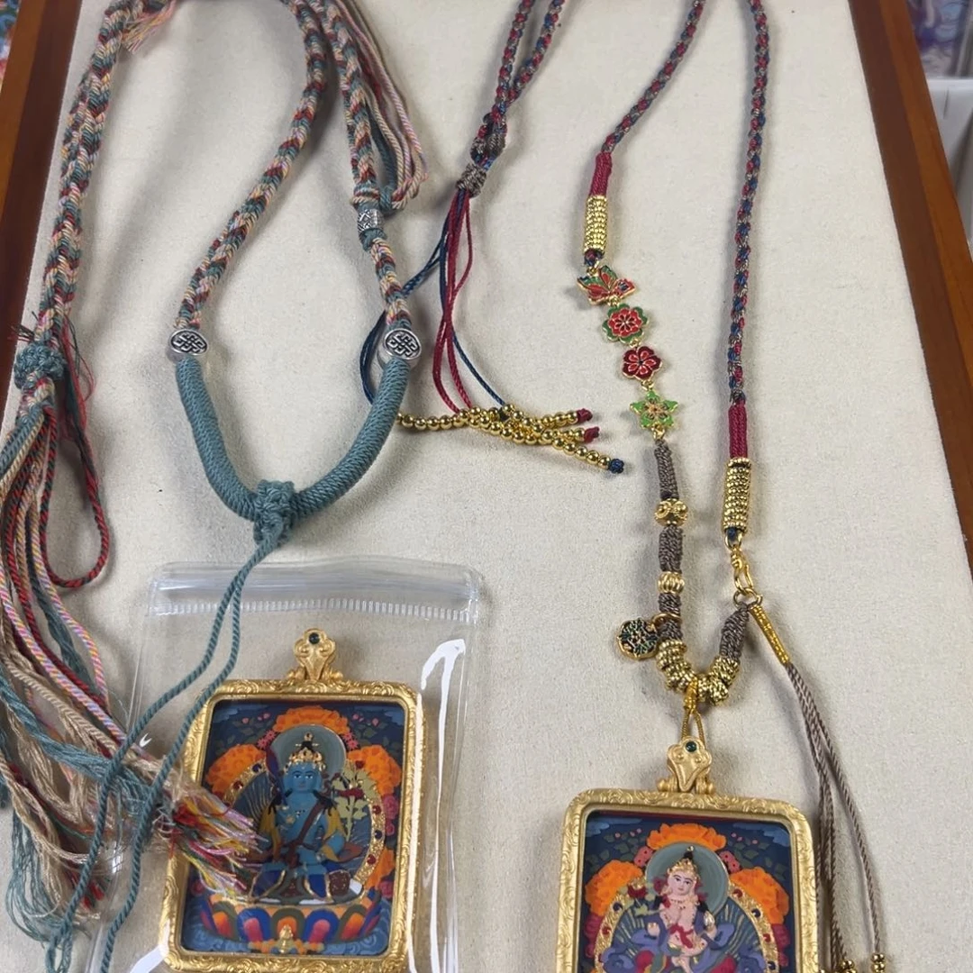 郑****吊坠单面虚空➕普贤