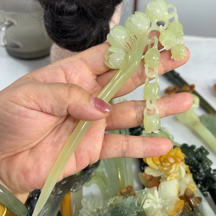 定制蛇纹石玉如**行毛货发饰