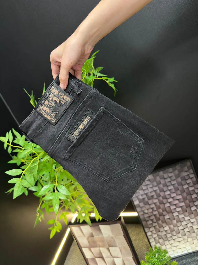 【ZB奢品】2025秋冬厚款#黑色#显瘦男士牛仔裤弹力中高腰修身小直筒