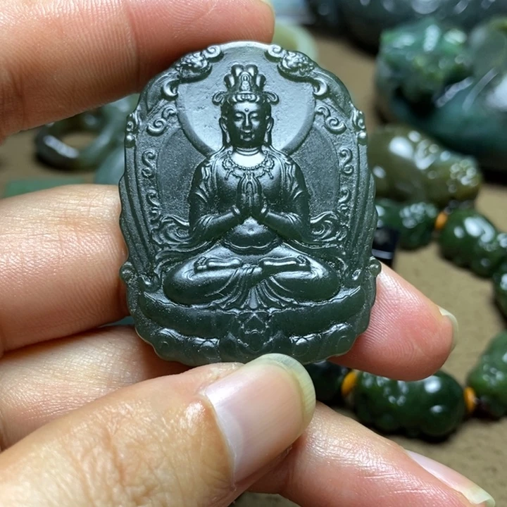 和田玉未镶嵌颈饰