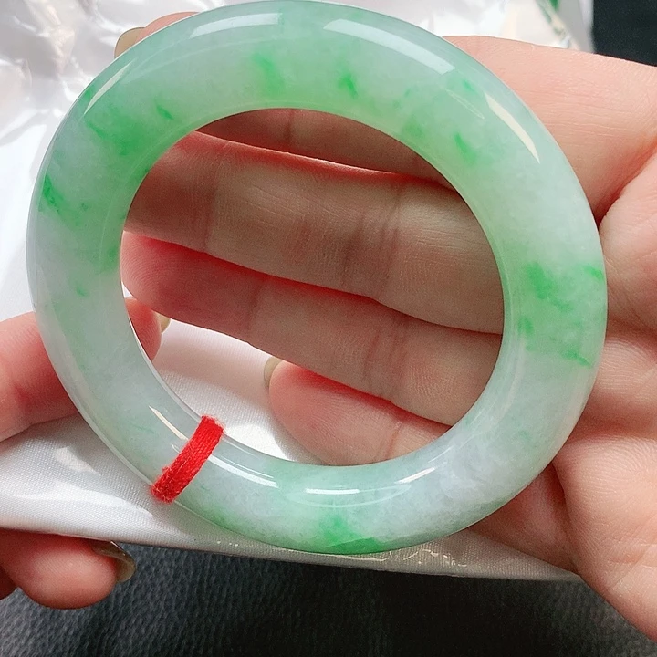 翡翠手镯未镶嵌圆条2768