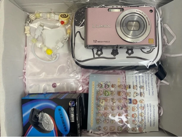 9新 Panasonic/松下 松下fx40 1210w像素 5倍变焦 粉色款