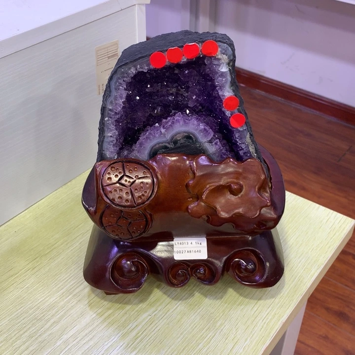 紫晶大型摆件（非配饰）未镶嵌雨**天静静