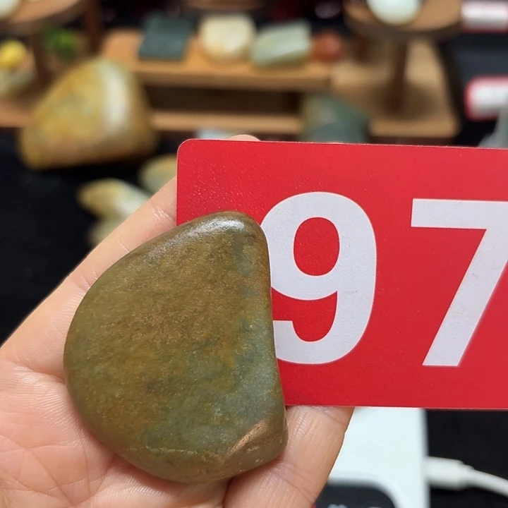 和田玉（糖玉）未镶嵌挂件