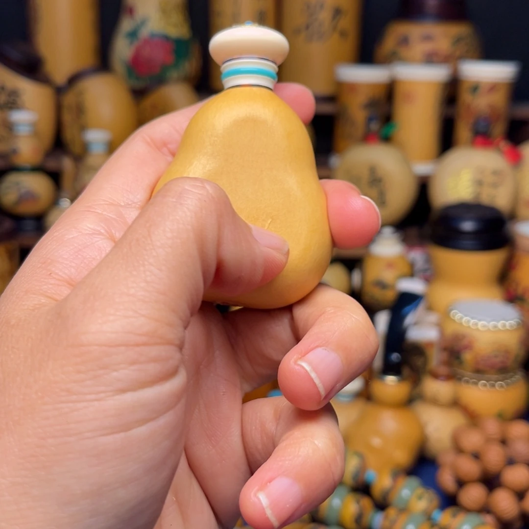 用***6大叶紫檀（黑酸枝木类）